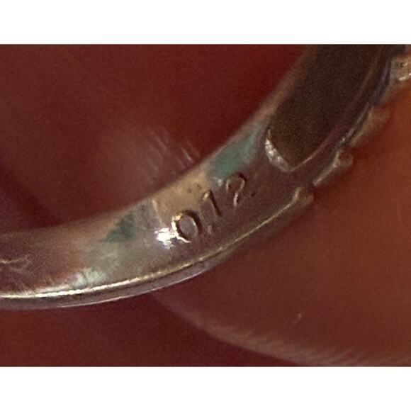 Beautiful Platinum & 18K Gold Diamond Ring*with Velvet Gift Box*SZ 5 - Picture 7 of 7